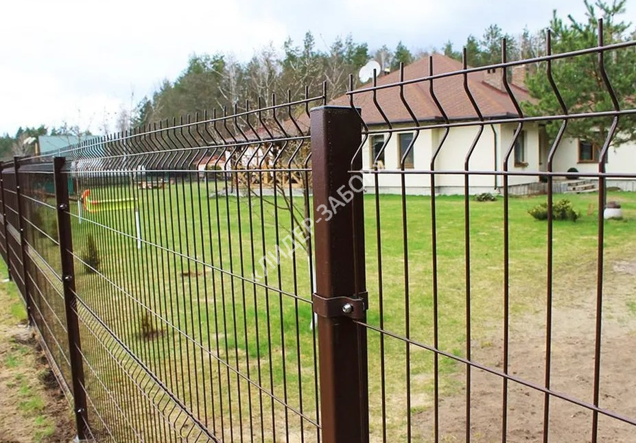 Купить 3D забор коричневый для загородного дома