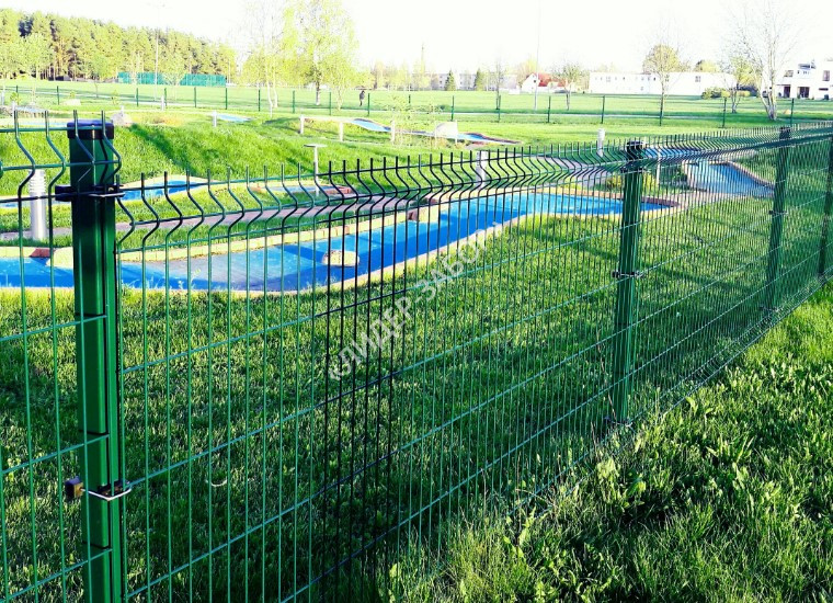 Купить Забор из сетки сварной с полимерным покрытием для парка